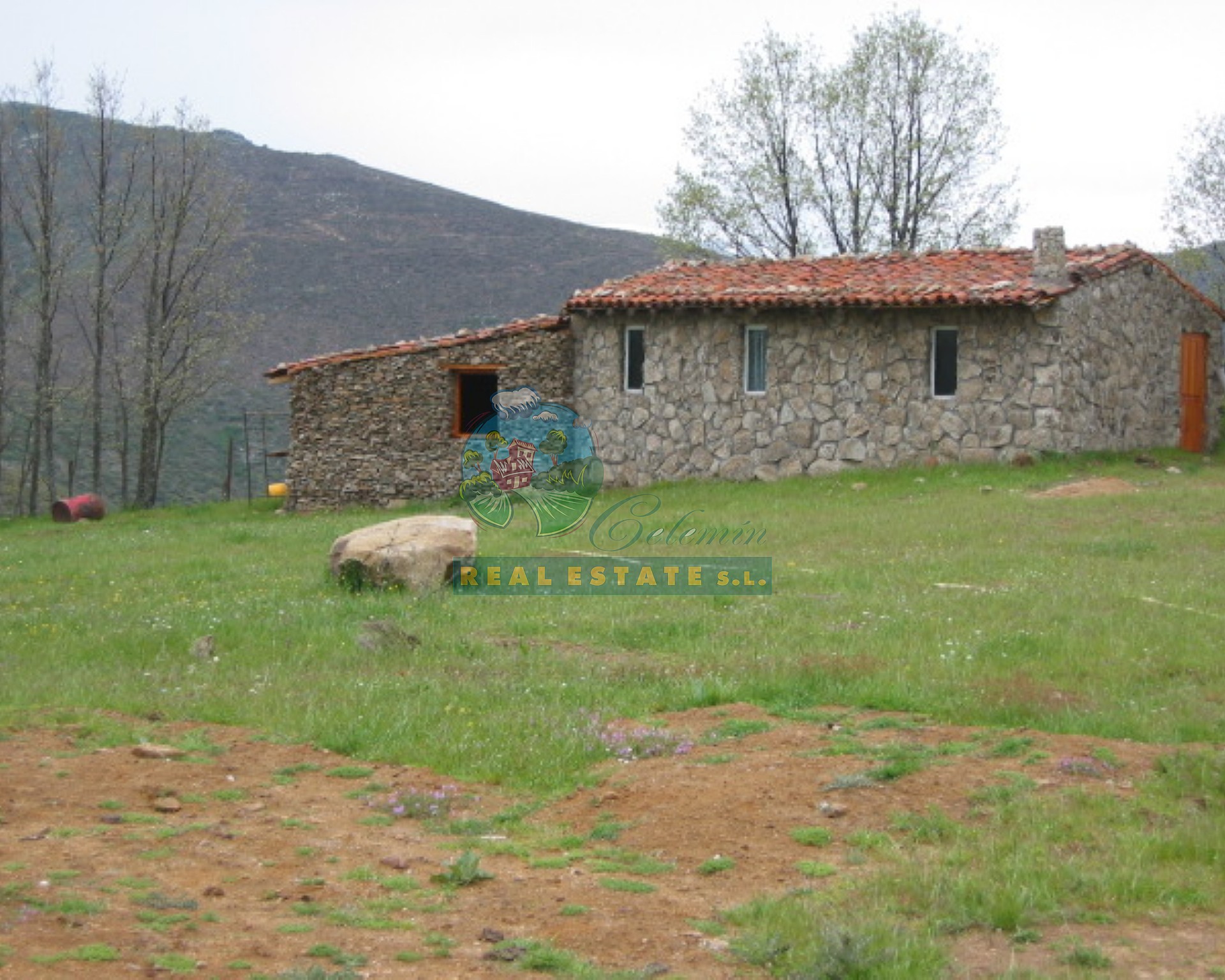 Rústica para usos ganaderos o medioambientales en Sierra de Gredos.