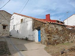 Casa habitable con patio en Sierra de Gredos.
