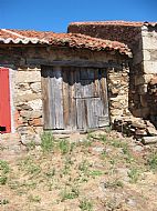 Cuadra con proyecto para vivienda en Sierra de Gredos.