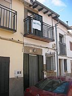 Casa pueblo habitable en Gredos.