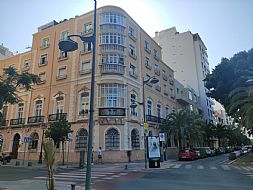 Local comercial en Almería.