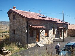 2-bedroom terrace house in Sierra de Gredos. 